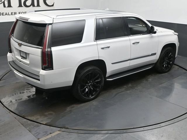 Used 2019 Cadillac Escalade Luxury AWD/4WD image 42