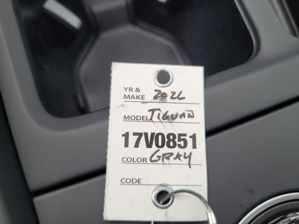 New 2026 Volkswagen Tiguan SE R-Line AWD/4WD image 33
