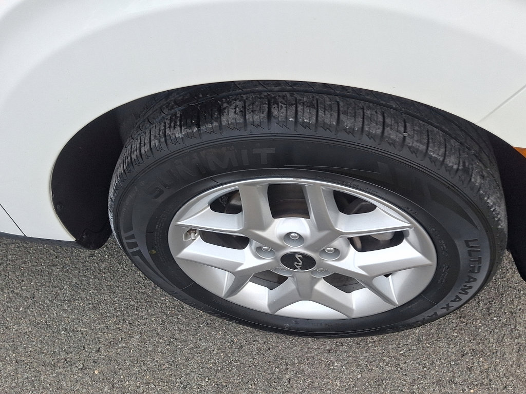 Used 2023 Kia Soul LX w/ Option Group 015 image 9