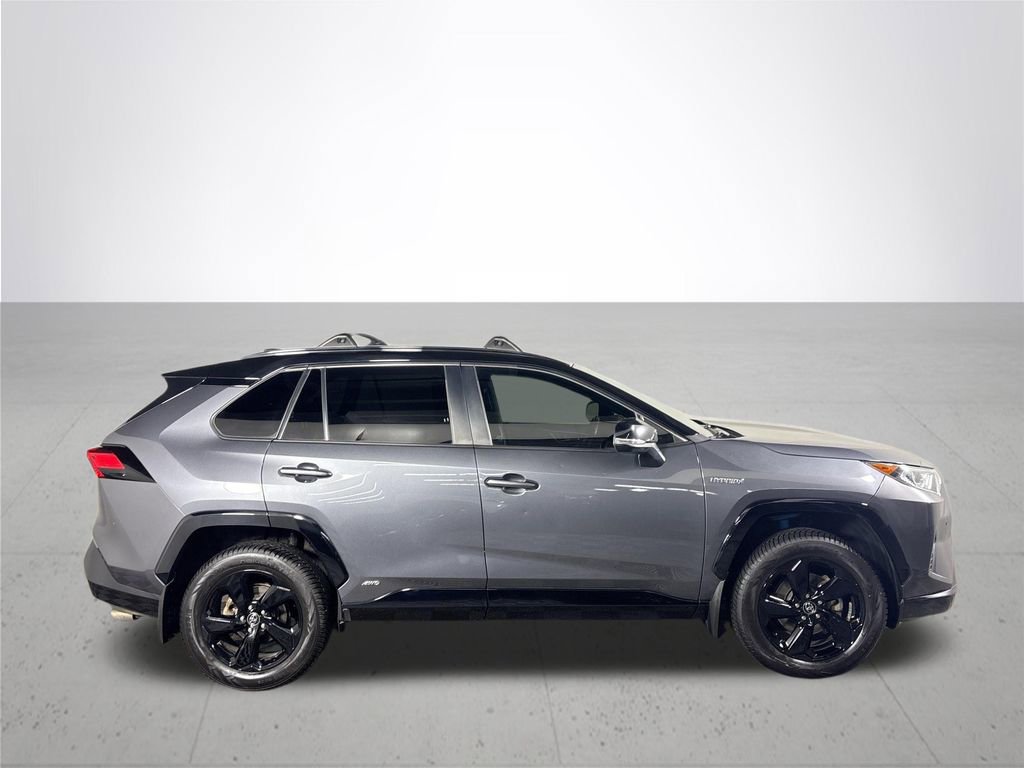 Used 2021 Toyota RAV4 XSE image 5