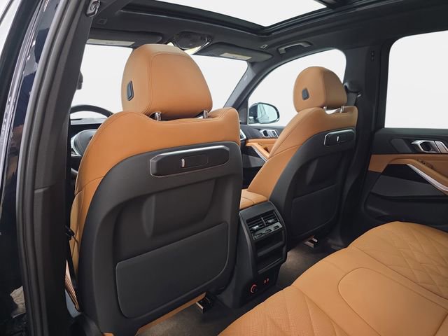 Certified 2024 BMW X5 xDrive40i w/ M Sport Package AWD/4WD image 10