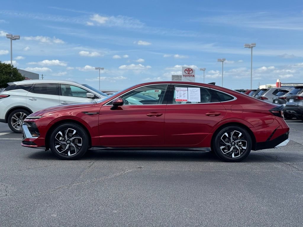 Used 2024 Hyundai Sonata SEL FWD image 8