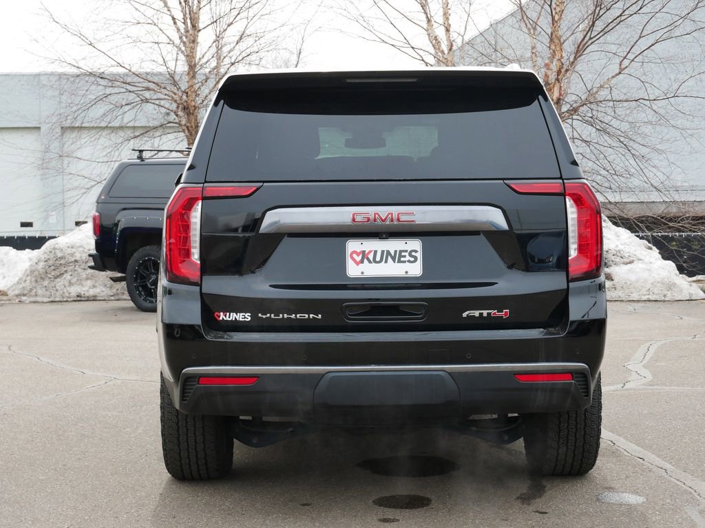 Used 2024 GMC Yukon AT4 image 6