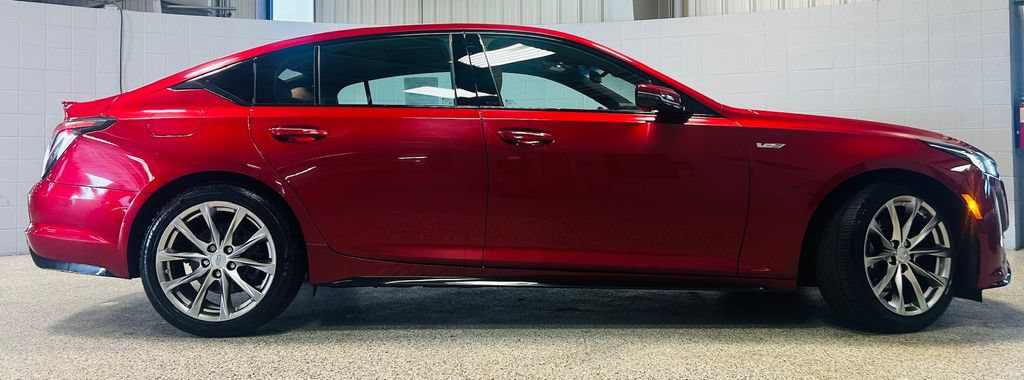 Used 2022 Cadillac CT5 V w/ Platinum Package AWD/4WD image 7
