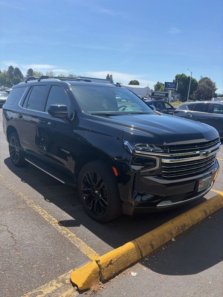 Used 2021 Chevrolet Tahoe LT w/ Rear Media and Nav Package AWD/4WD image 2