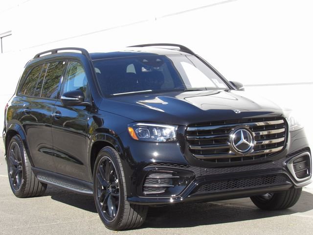 New 2026 Mercedes-Benz GLS 580 4MATIC image 2