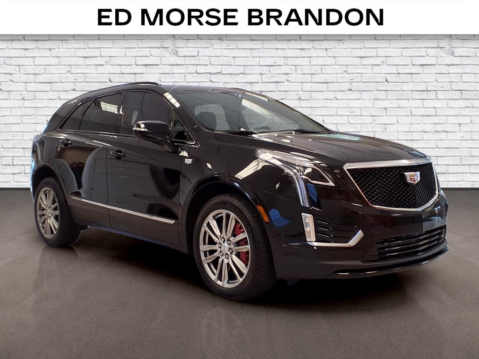 Certified 2025 Cadillac XT5 Sportv w/ Technology Package AWD/4WD image 6