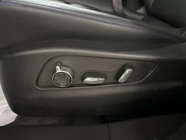 Used 2024 Cadillac XT4 Sport image 10