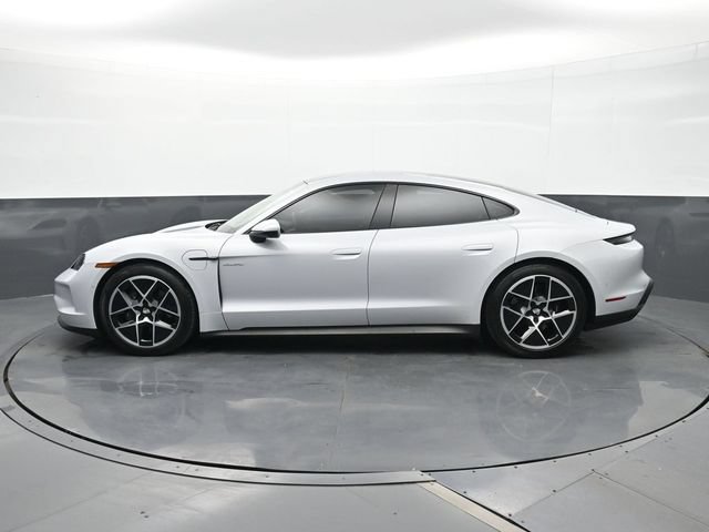 Certified 2025 Porsche Taycan AWD/4WD image 2