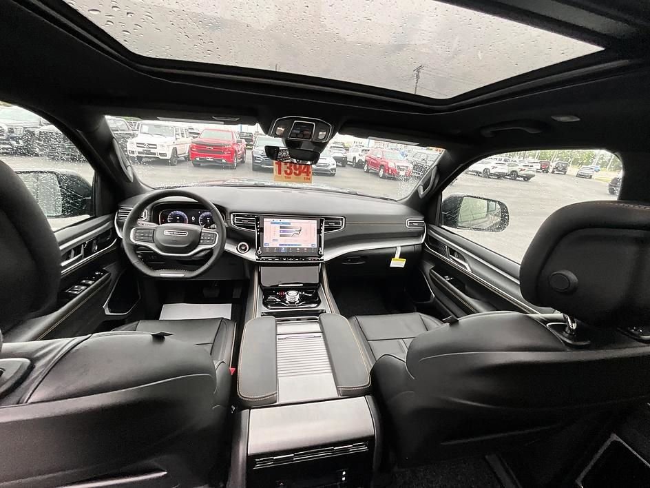 New 2026 Jeep Grand Wagoneer L 4WD image 33