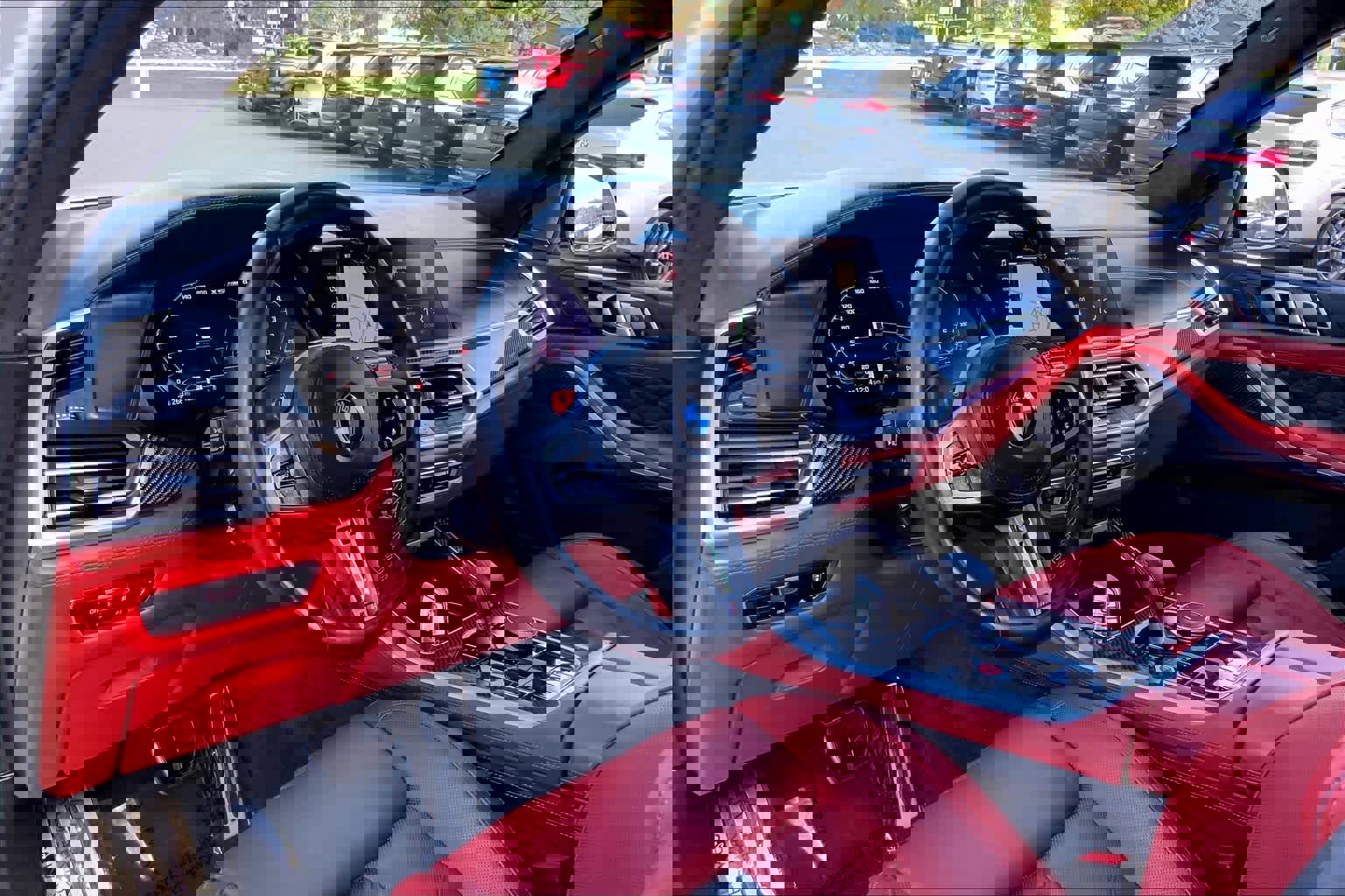 Used 2022 BMW X5 M w/ Executive Package image 17