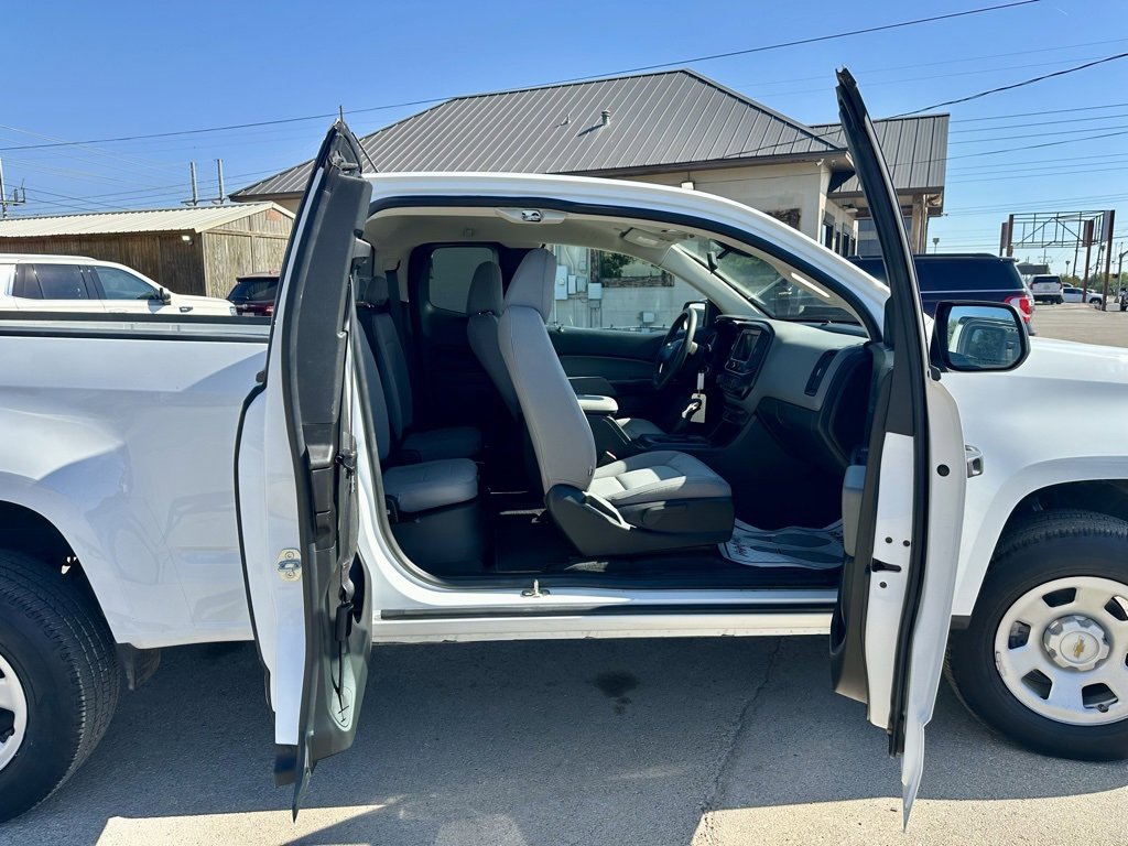 Used 2022 Chevrolet Colorado W/T image 15
