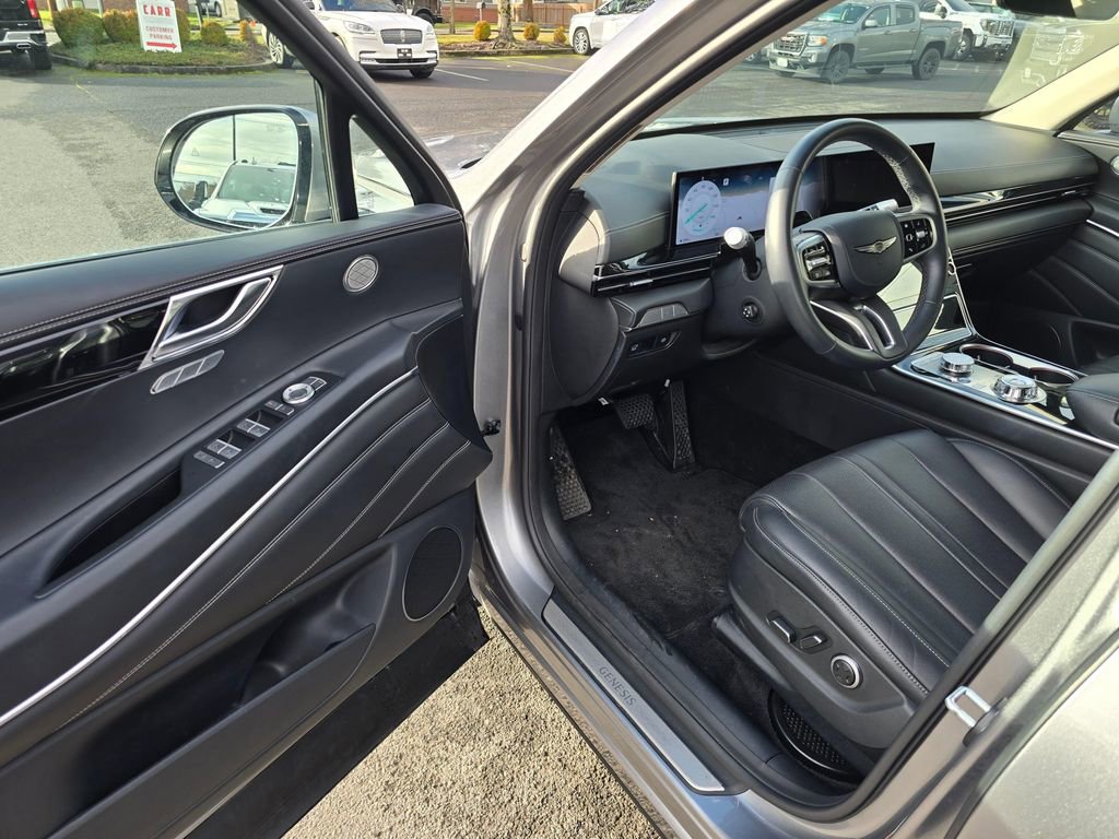 Used 2025 Genesis GV80 2.5T Standard image 19