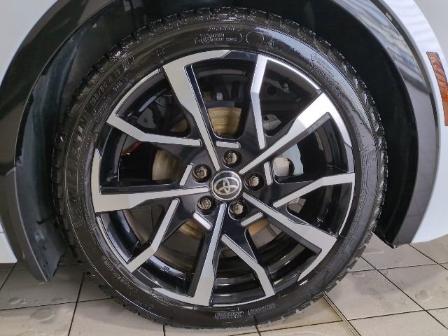 Used 2024 Toyota Prius Prime Premium image 19