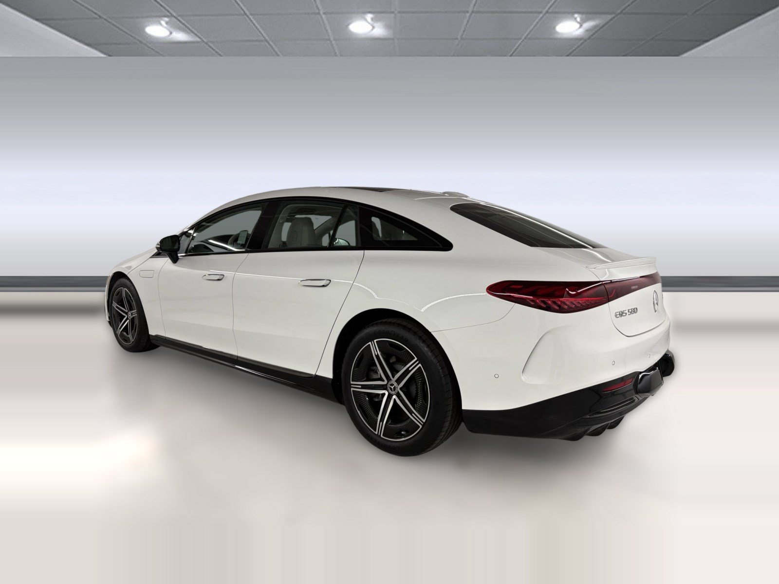 Certified 2024 Mercedes-Benz EQS 580 4MATIC Sedan image 3