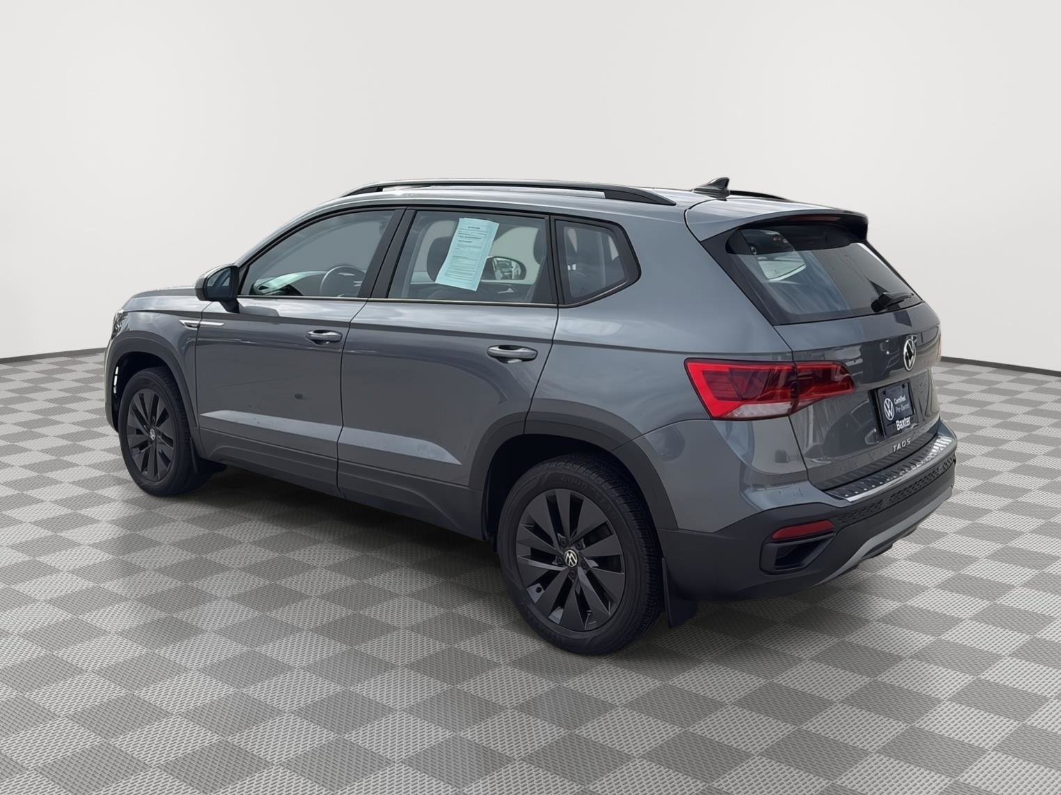 Used 2024 Volkswagen Taos S w/ MDO Package image 10