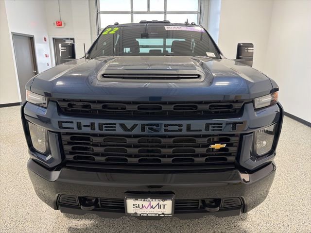 Used 2022 Chevrolet Silverado 2500 Custom w/ Custom Value Package AWD/4WD image 7