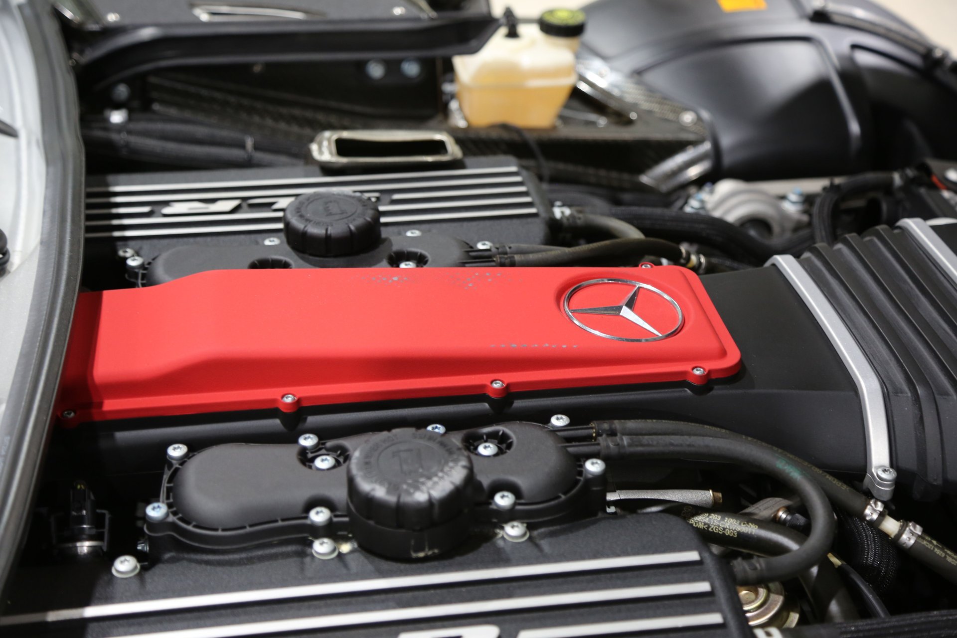 Used 2006 Mercedes-Benz SLR image 28