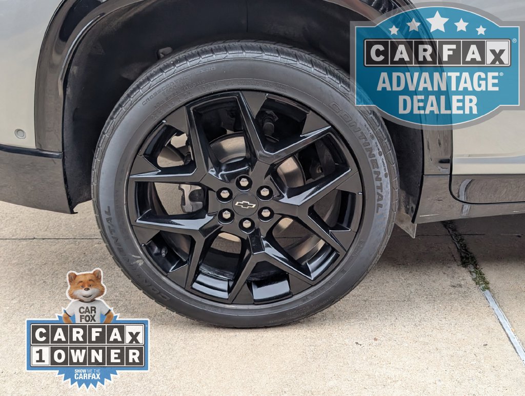 Used 2025 Chevrolet Traverse RS w/ LPO, Floor Liner Package FWD image 4