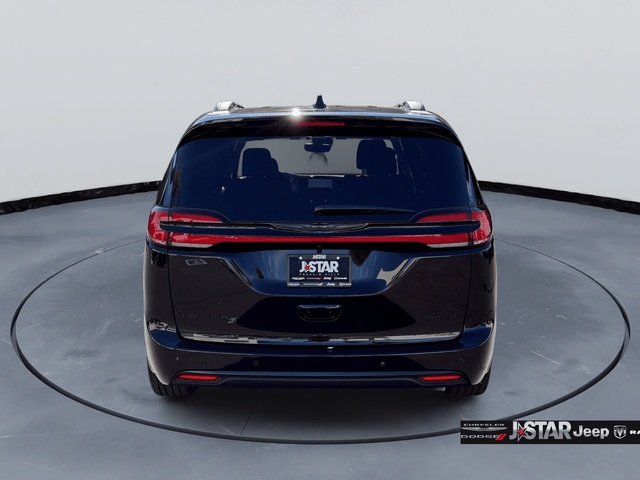 New 2026 Chrysler Pacifica Limited w/ Uconnect Theater Family Group FWD image 6