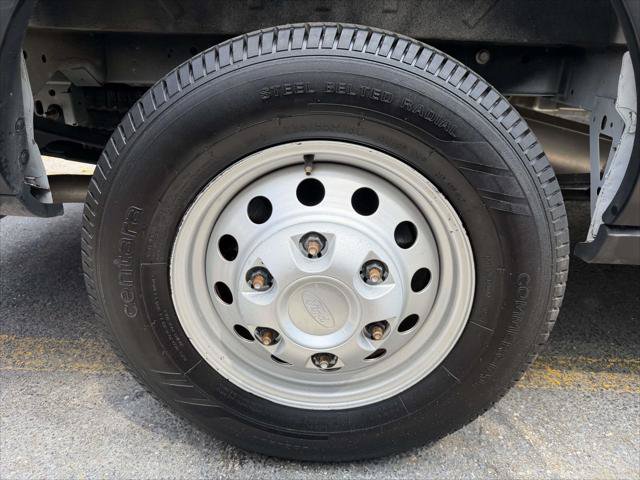 Used 2024 Ford Transit 250 148 Medium Roof Extended AWD w/ Load Area Protection Package image 10