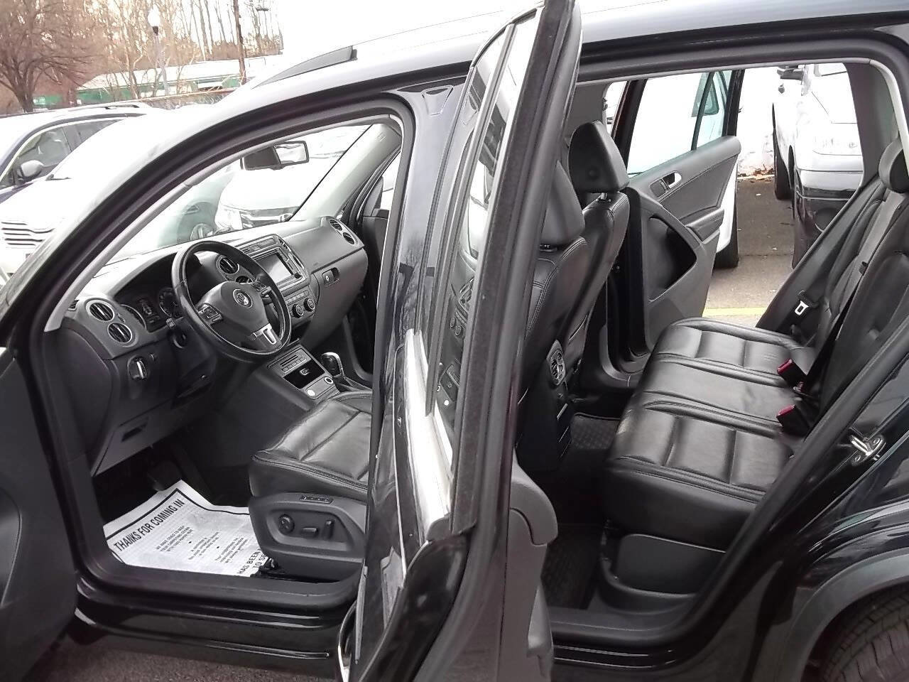 Used 2017 Volkswagen Tiguan Sport image 7