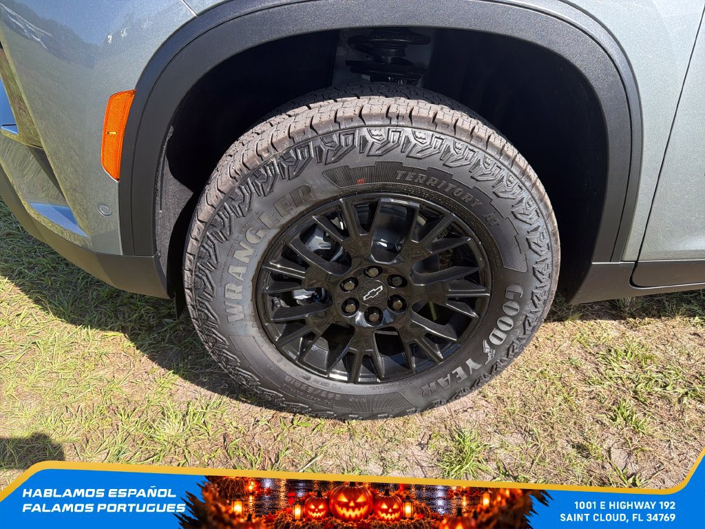 New 2027 Chevrolet Traverse Z71 w/ Enhanced Driving Package AWD/4WD image 10