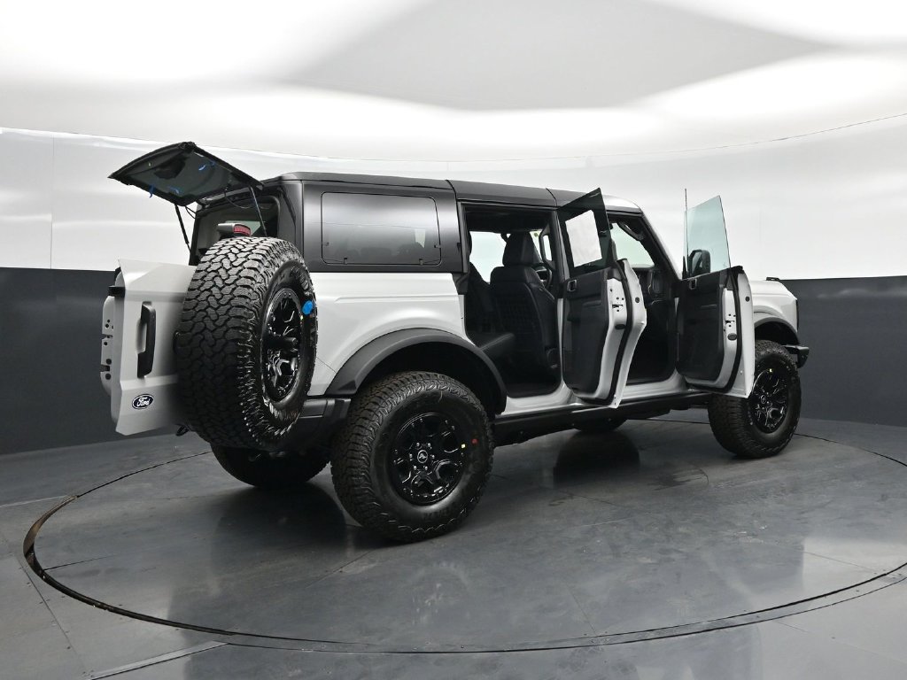 New 2026 Ford Bronco Badlands AWD/4WD image 5
