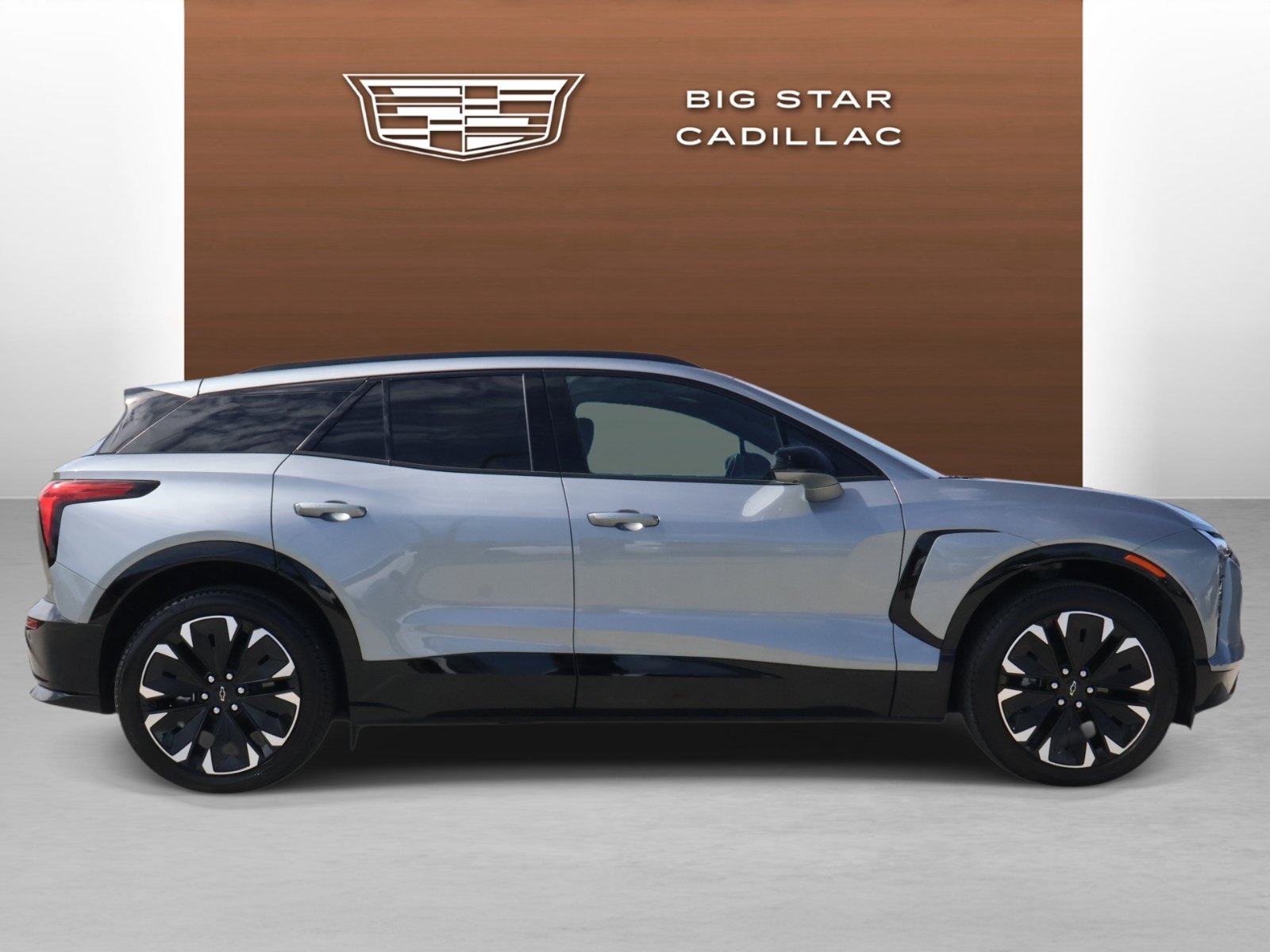 Used 2025 Chevrolet Blazer EV RS RWD image 6