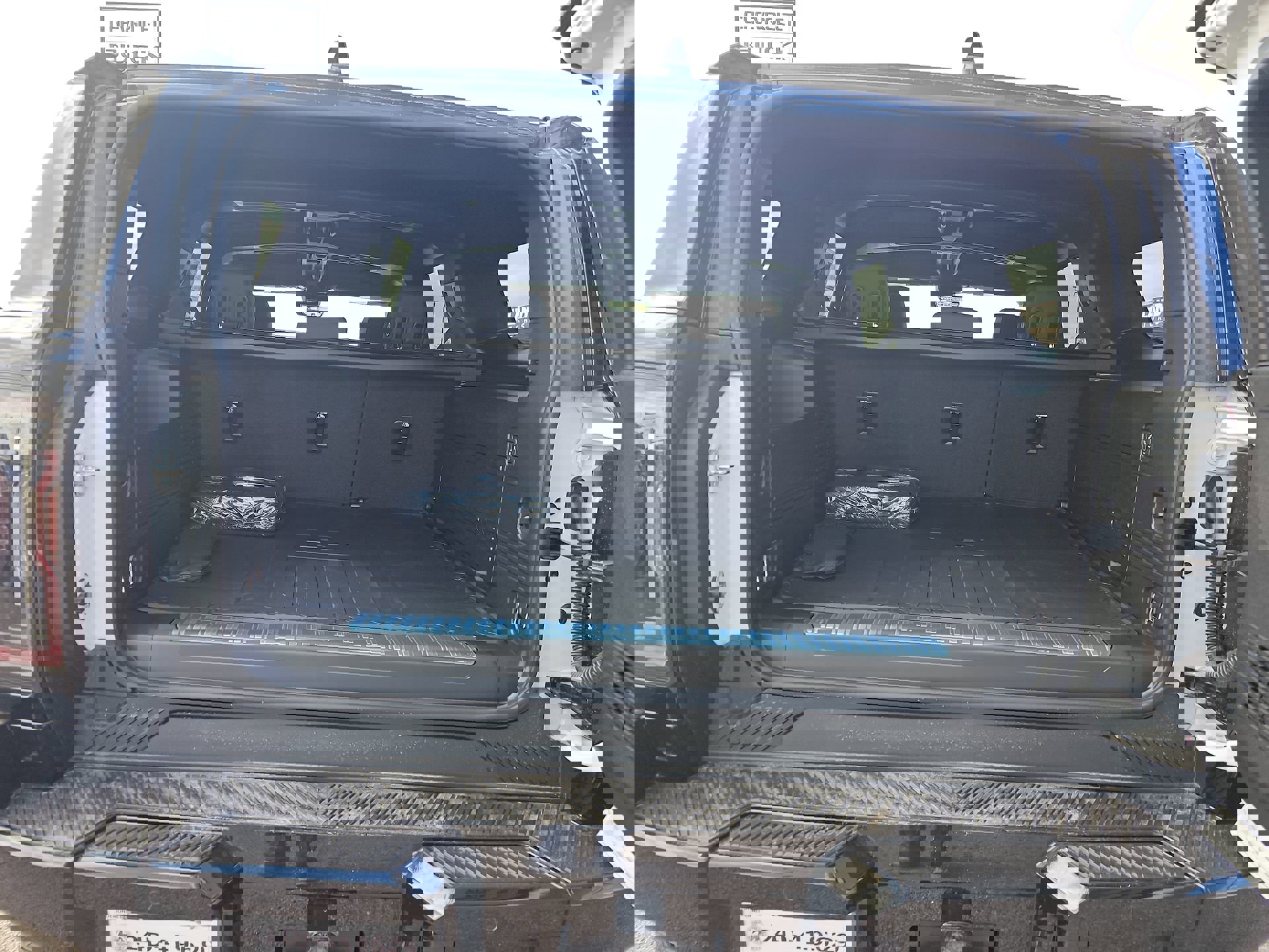 New 2025 GMC Hummer EV 3X w/ LPO, Cargo Utility Package image 26