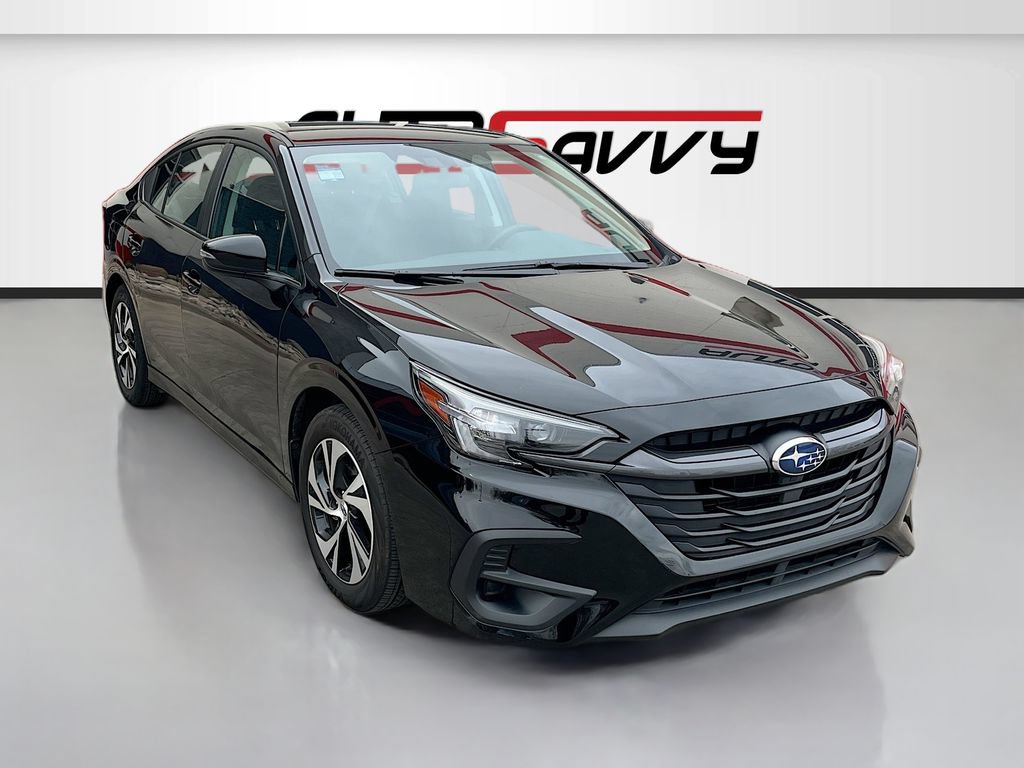 Used 2025 Subaru Legacy Premium AWD/4WD image 1