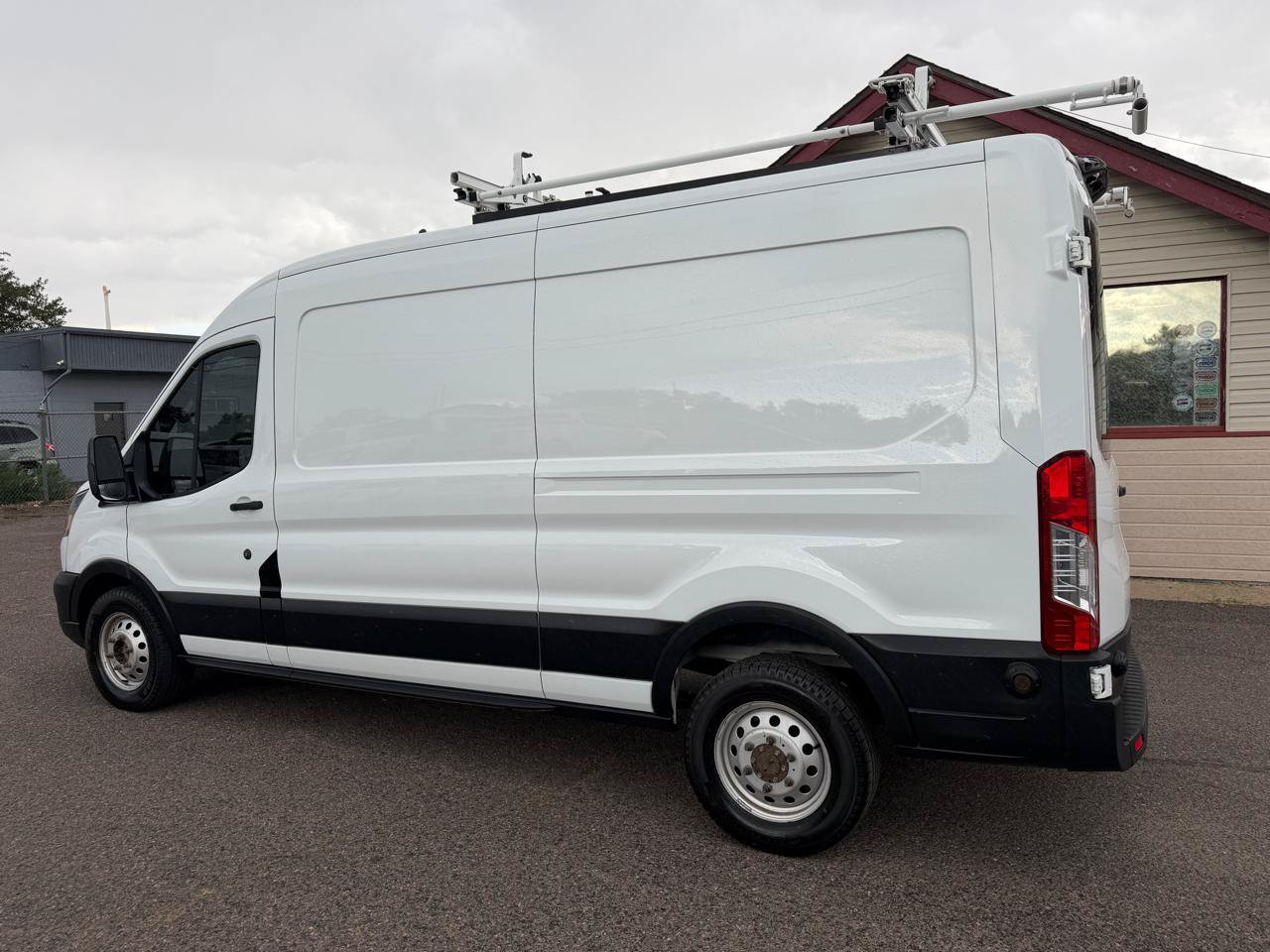 Used 2020 Ford Transit 250 Medium Roof AWD w/ Interior Upgrade Package image 6