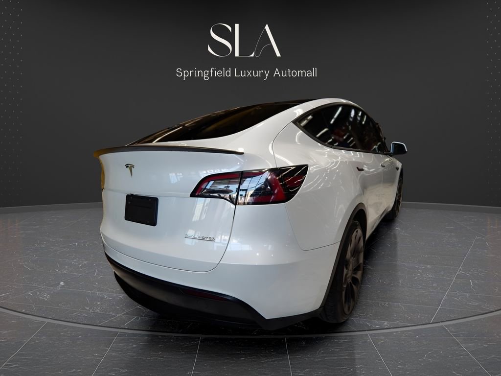 Used 2023 Tesla Model Y Long Range image 4