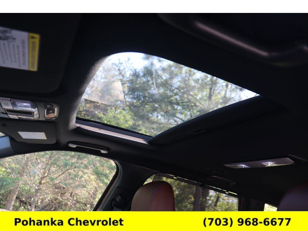 Used 2024 Kia Telluride EX w/ EX Captain's Chair Package image 24