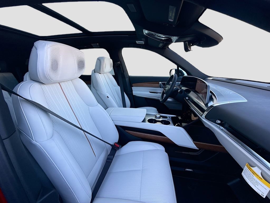 New 2026 Cadillac Vistiq Sport w/ LPO, Floor Liner Package image 30