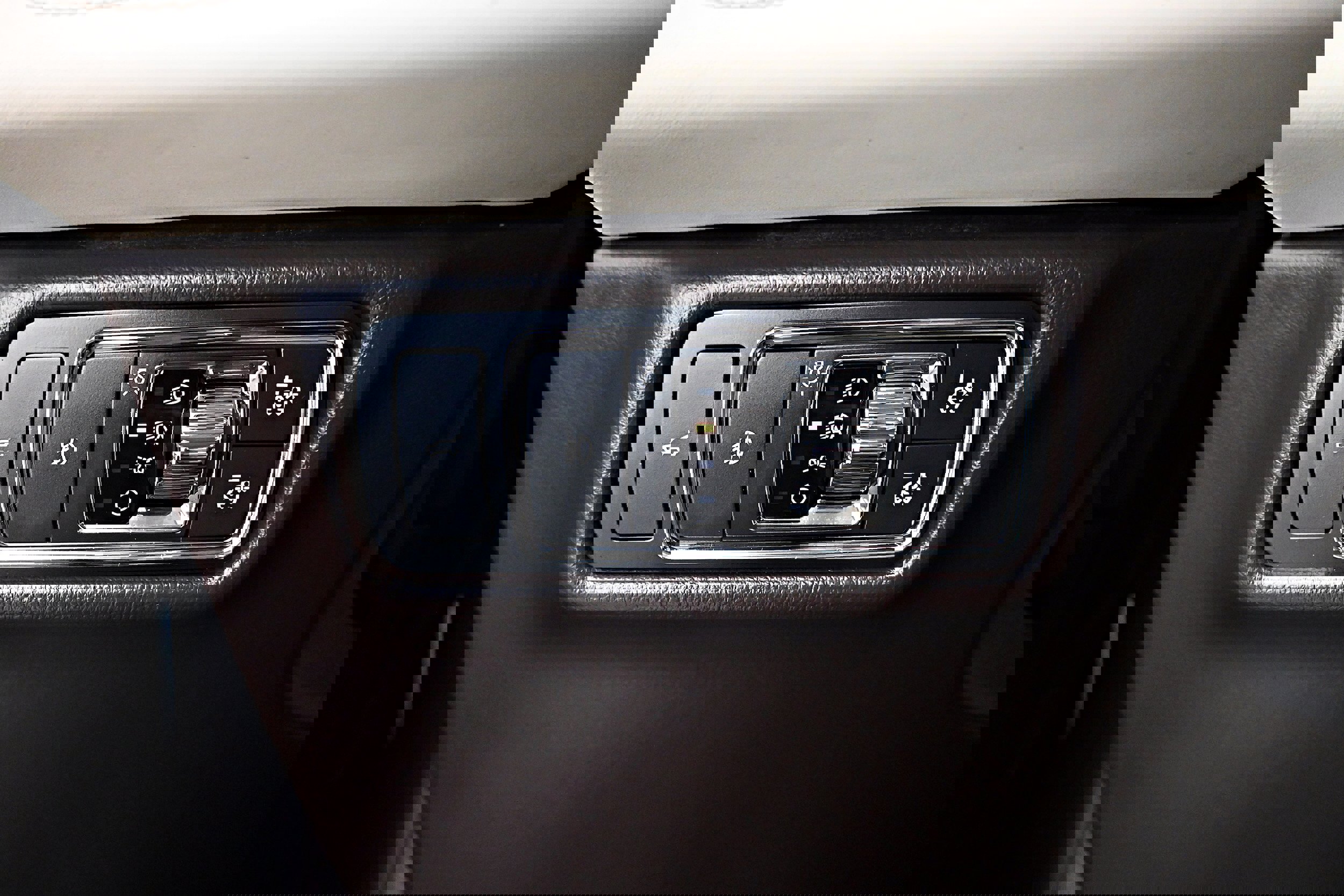 Used 2020 Lincoln Aviator Black Label w/ Dynamic Handling Package image 10