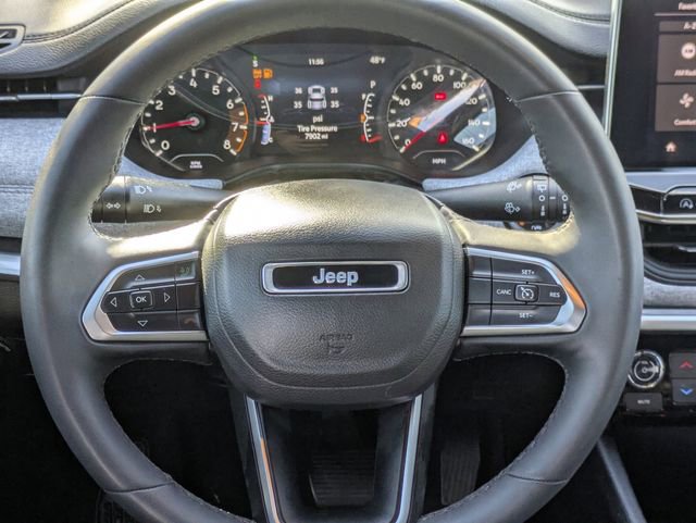 Used 2024 Jeep Compass Latitude image 12