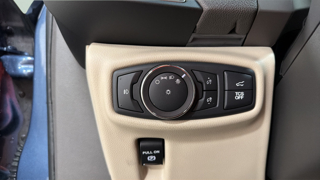 Used 2019 Lincoln Nautilus Reserve FWD image 21