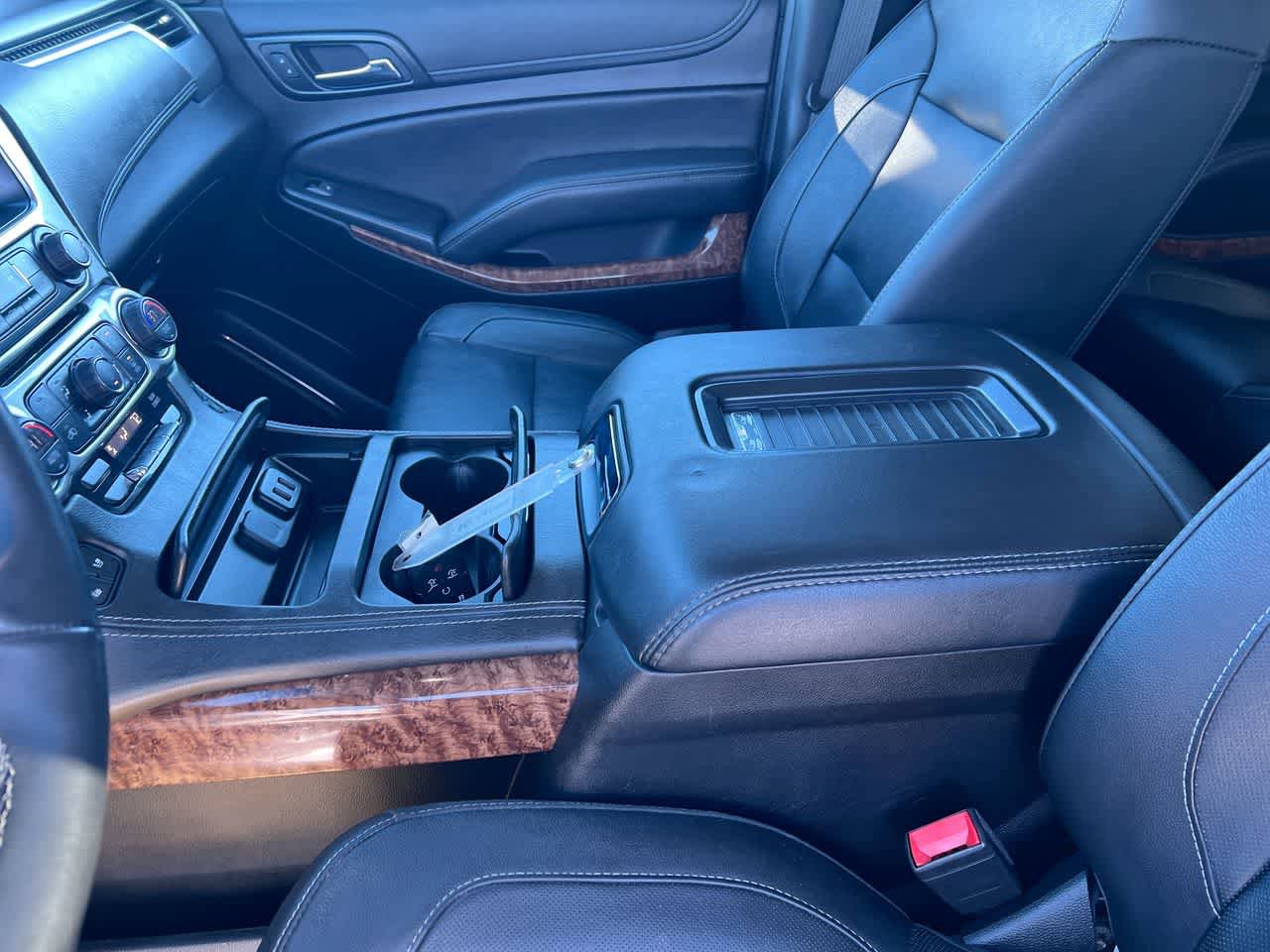Used 2020 Chevrolet Tahoe Premier AWD/4WD image 21