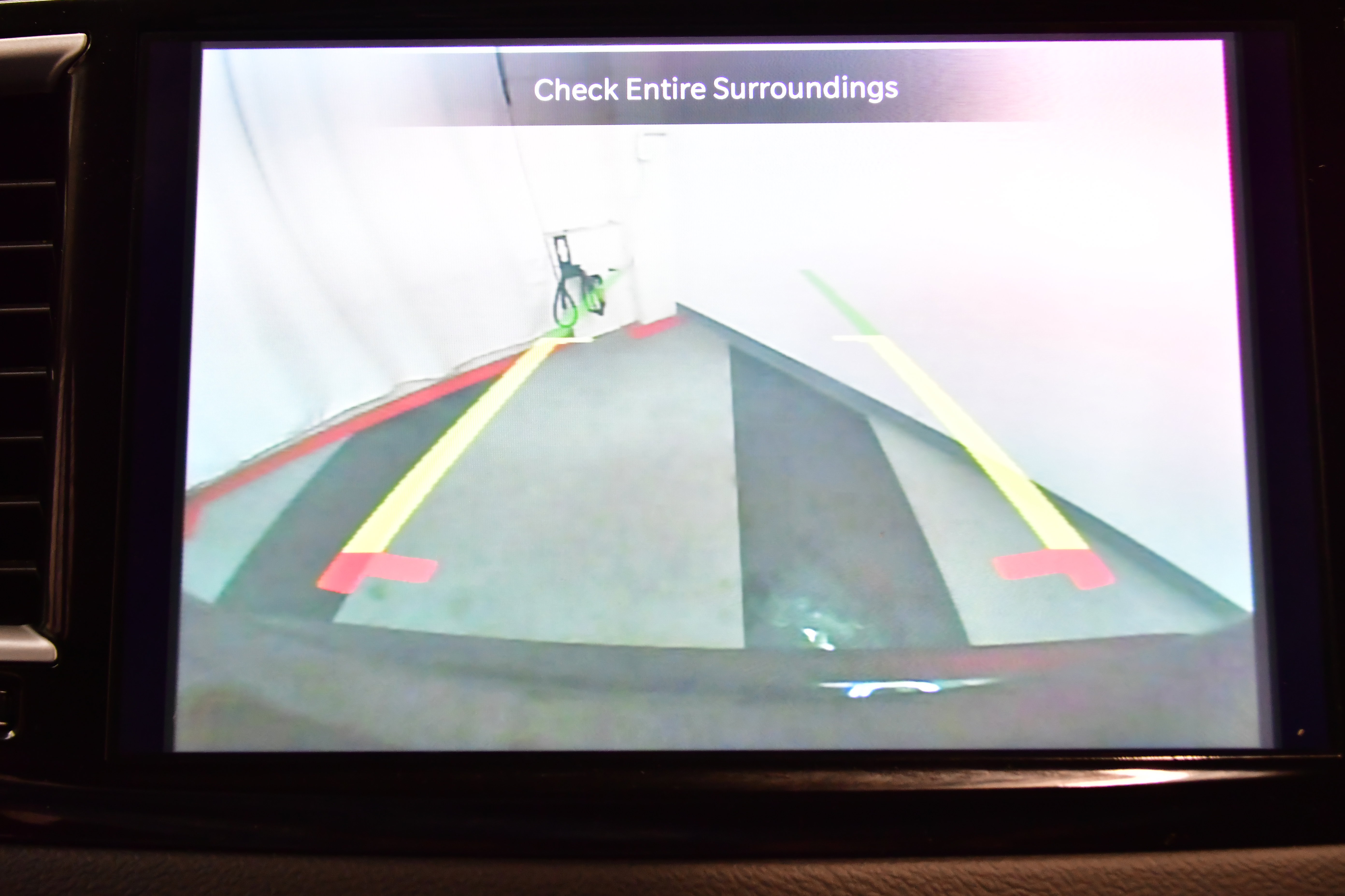 Used 2024 Chrysler Pacifica Touring-L image 57