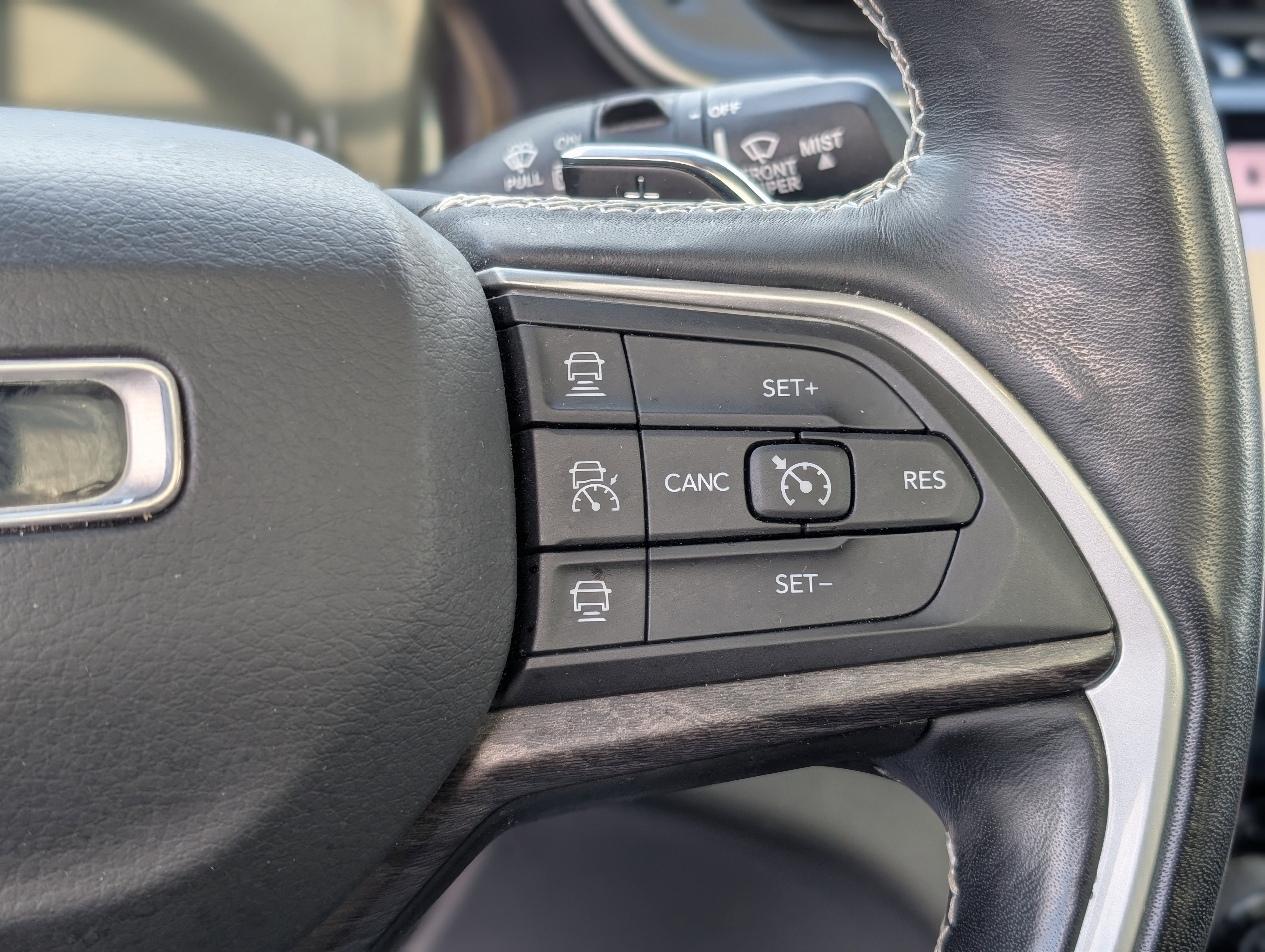 Used 2021 Jeep Grand Cherokee L Limited image 18