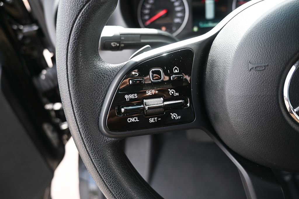 Used 2023 Mercedes-Benz Sprinter 2500 image 9