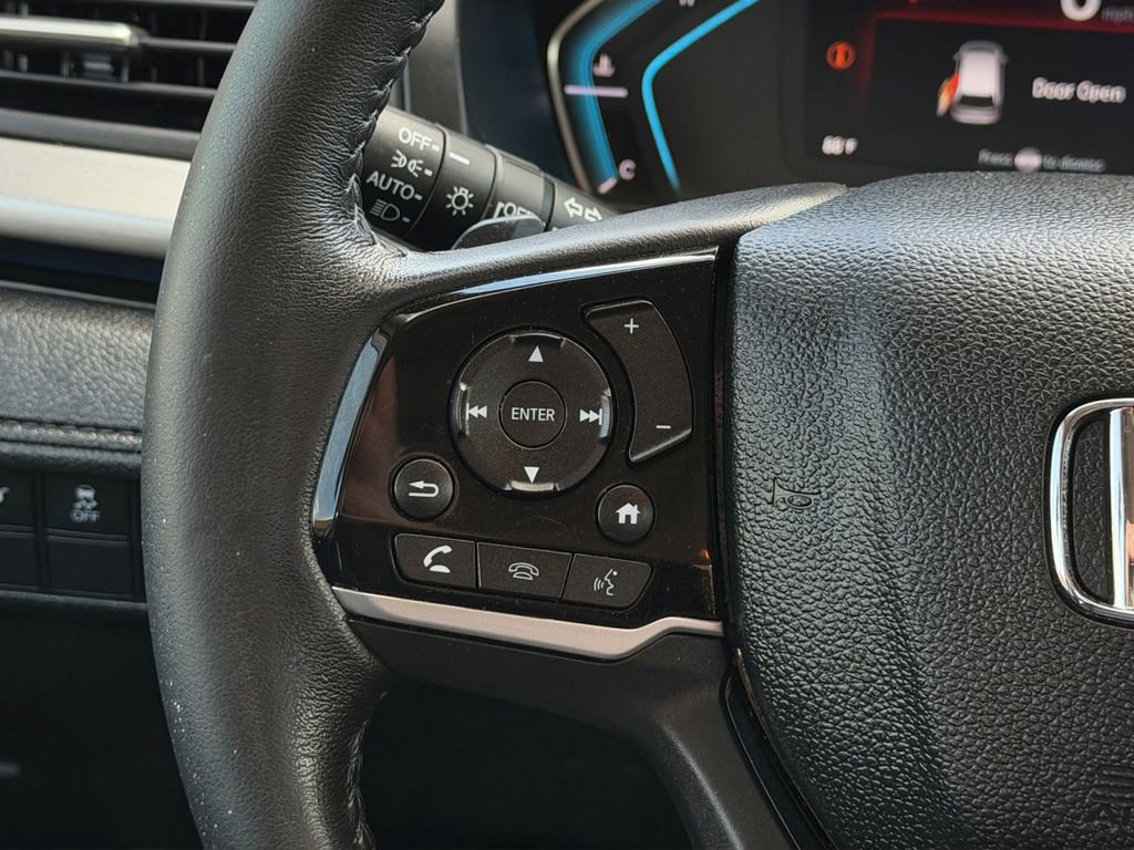 Used 2021 Honda Odyssey Touring image 20