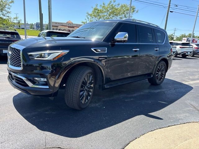 Used 2023 INFINITI QX80 Sensory w/ All-Season Package AWD/4WD image 18
