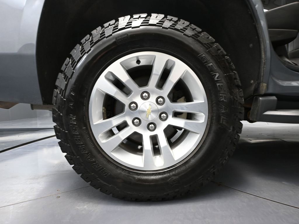 Used 2018 Chevrolet Tahoe LT w/ Skid Plate Package AWD/4WD image 17