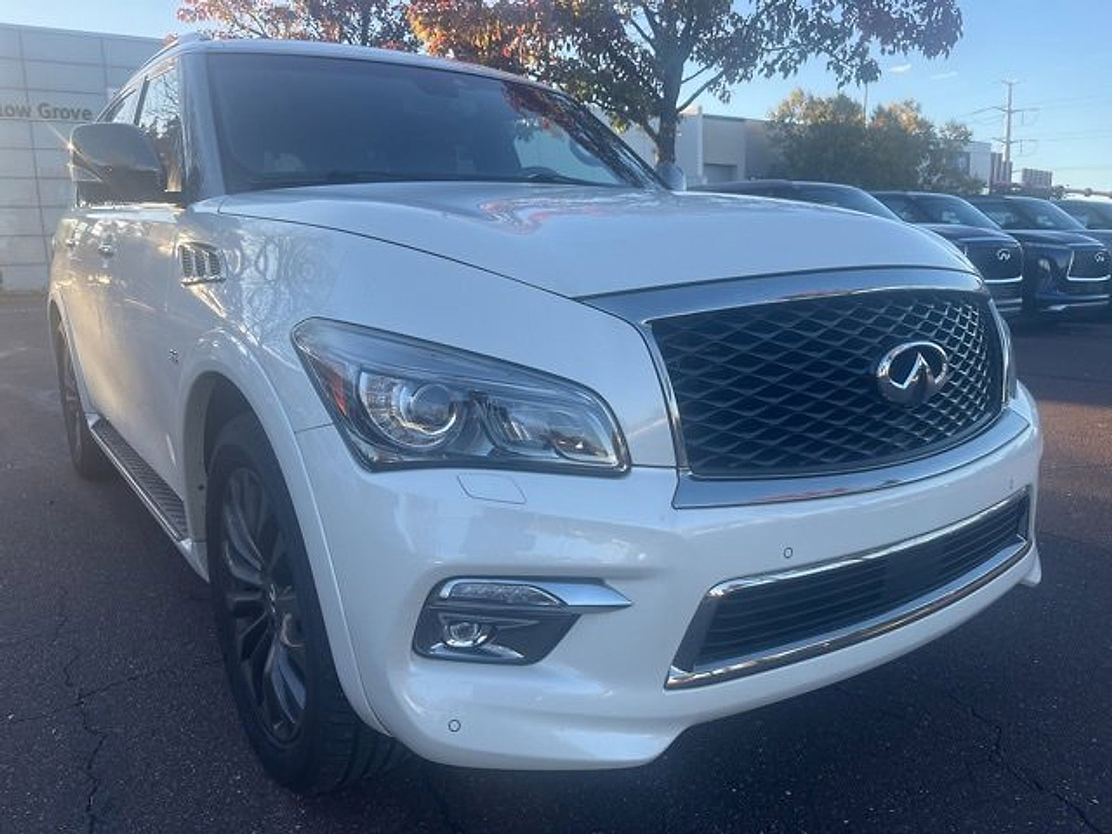 Used 2017 INFINITI QX80 Limited w/ All Season Package