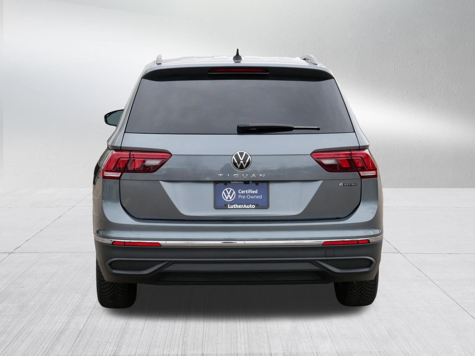 Certified 2022 Volkswagen Tiguan S image 6