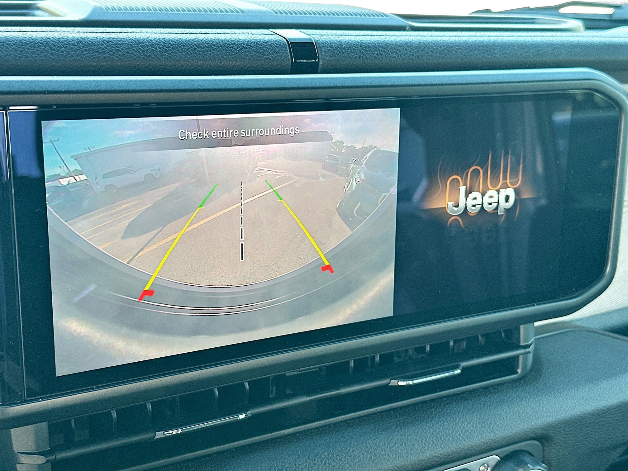 Used 2024 Jeep Wrangler Sport image 14