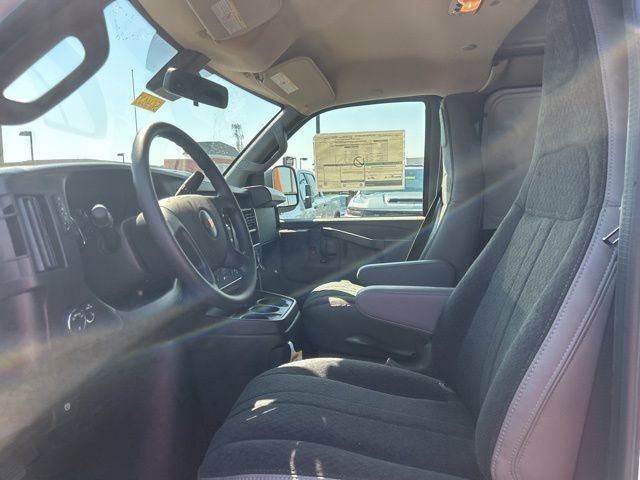 New 2025 Chevrolet Express 2500 RWD image 15