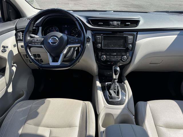 Used 2020 Nissan Rogue Sport SL w/ Premium Package AWD/4WD image 12